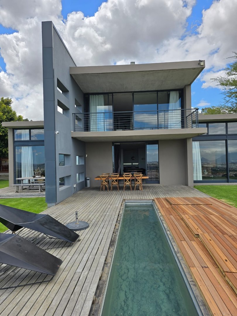 3 Bedroom Property for Sale in Stellenbosch Farms Western Cape
